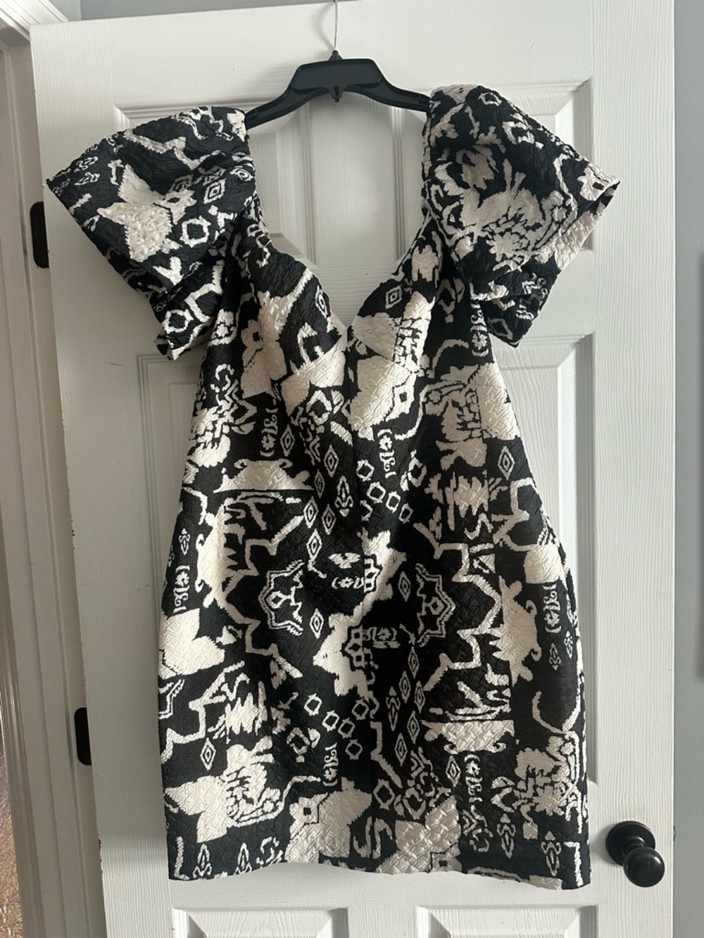 NWT French Connection Black and White Mini Dress
